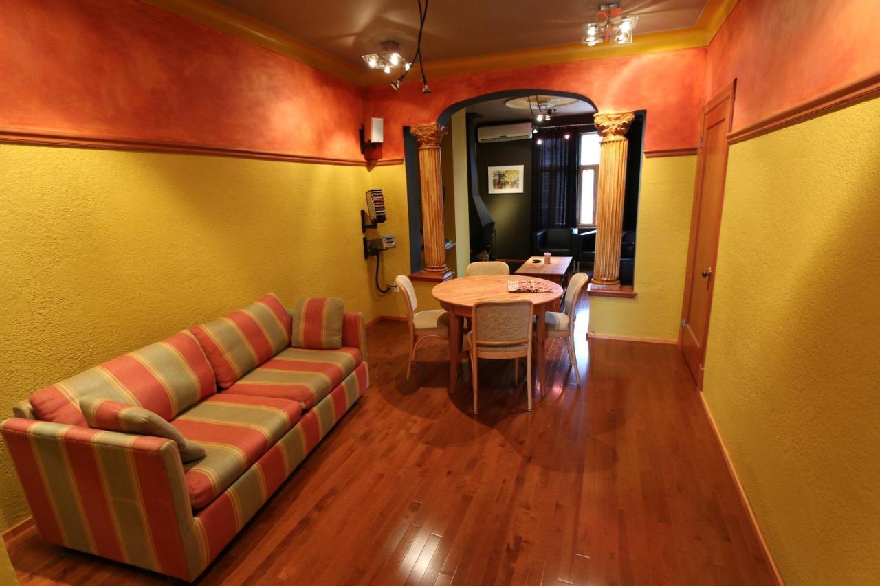 A La Carte Bed & Breakfast Montréal Esterno foto
